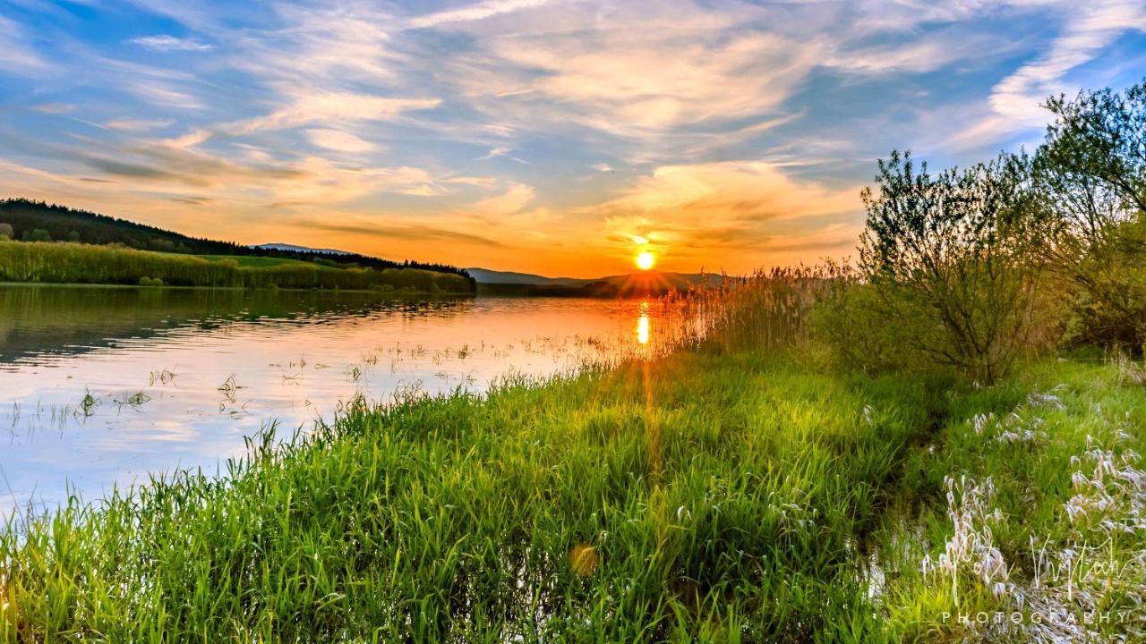 Apartman Na Lipne Frymburk Exteriör bild