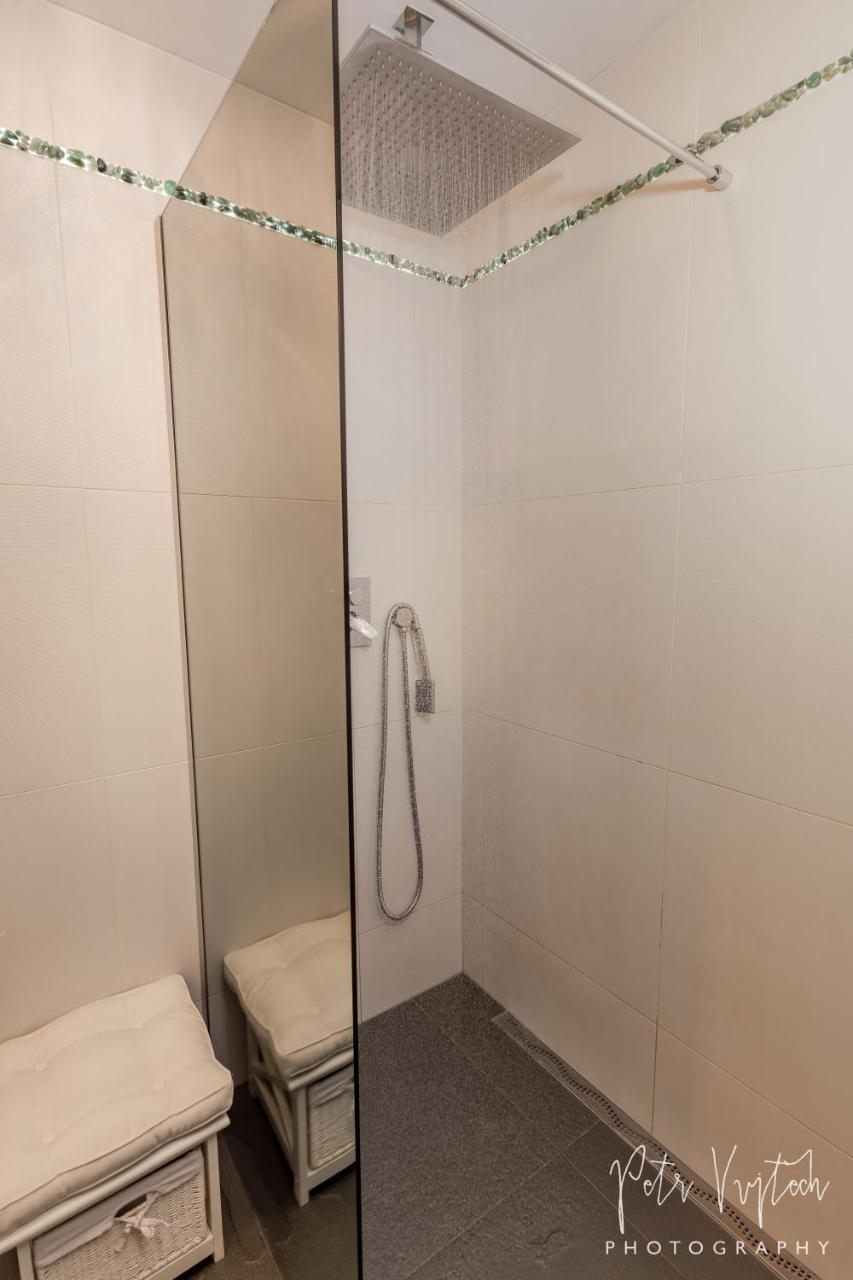 Apartman Na Lipne Frymburk Exteriör bild
