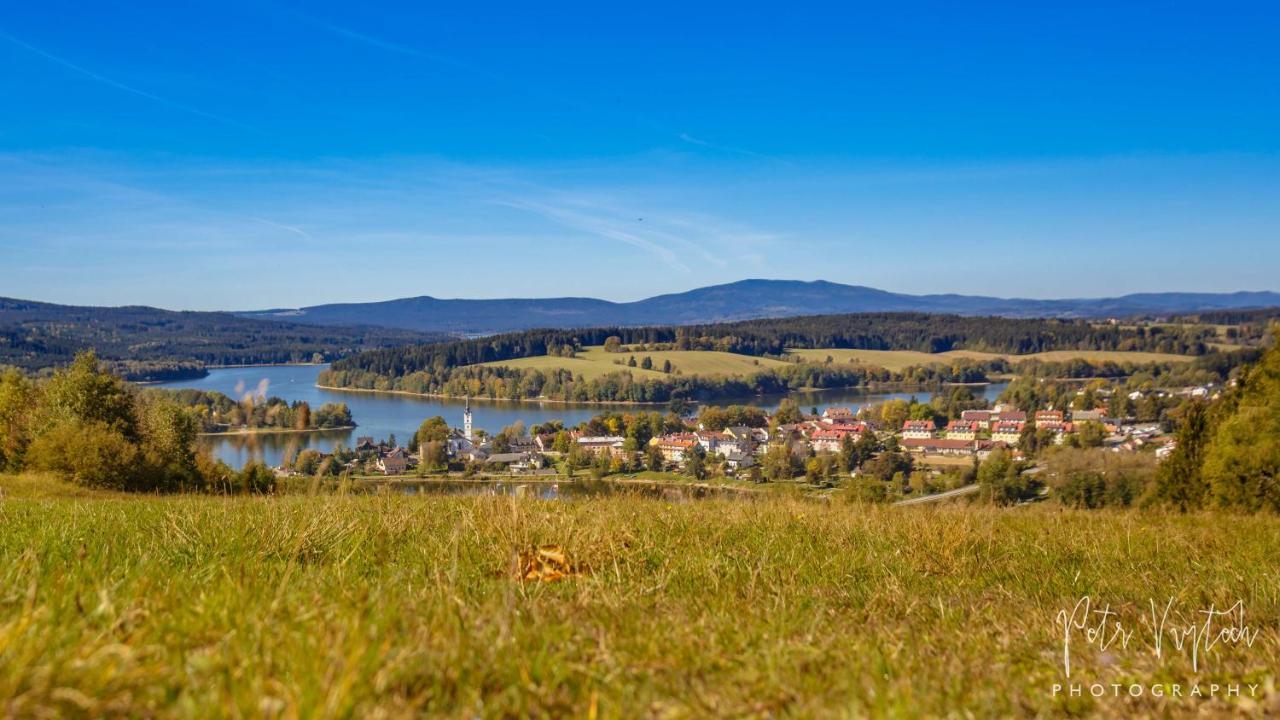 Apartman Na Lipne Frymburk Exteriör bild